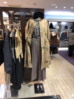 Aprile (ladies wear)｜tiara21 (for english)